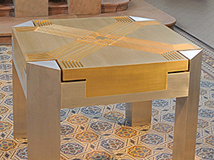Altarraumgestaltung
Ansicht Altar